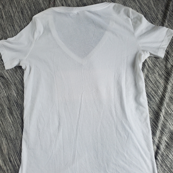 Victoria's Secret PINK V-Neck Bling Logo Tee - Picture 3 of 4